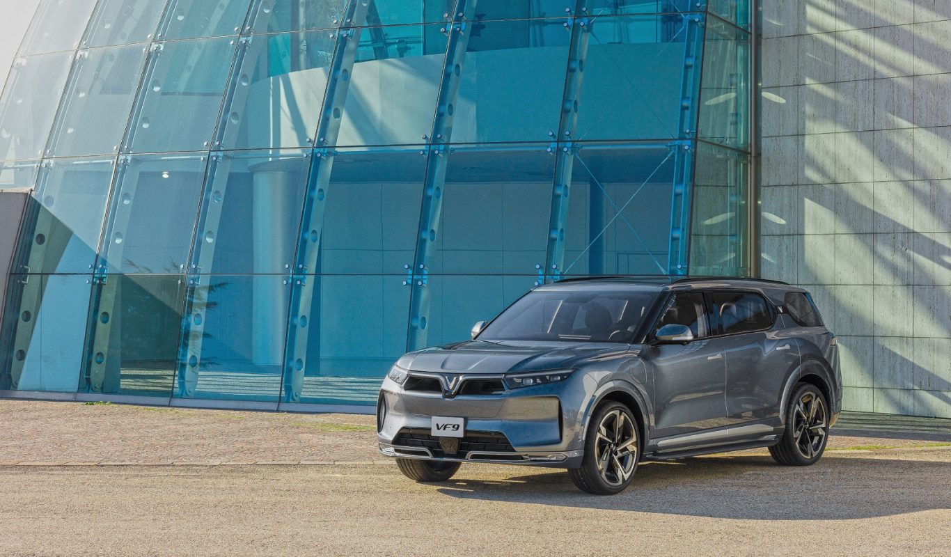 Hinh Anh Vf 9 Xe Suv Da Dung 1642150514 1366x800 1